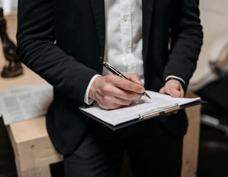 Dicas para Contratar um Advogado em Toledo